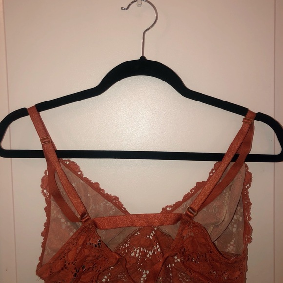 Victoria’s Secret Orange bralette - Picture 2 of 4